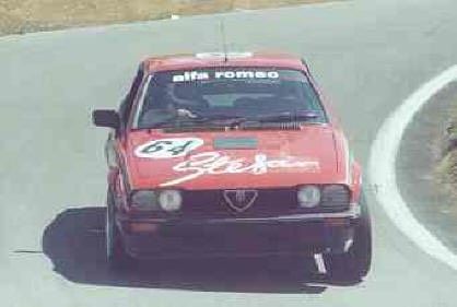R. Gulson B. Lynton - Alfa Romeo GTV - Bathurst 1982 - 82715.jpg